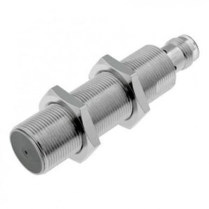 Long proximity detector Ø18mm range 8mm NC connection M12